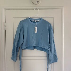 La Porte Cropped Blue Crewneck